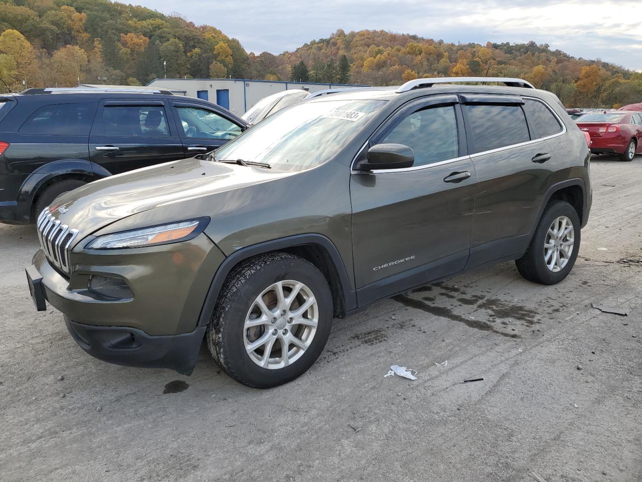 Image 1 of 2015 JEEP CHEROKEE LATITUDE 2015 with VIN 1C4PJMCS6FW605372
