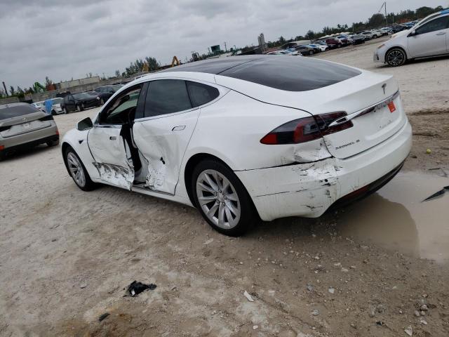 Obraz 2 z 2017 TESLA MODEL S  2017 z VIN 5YJSA1E15HF180327