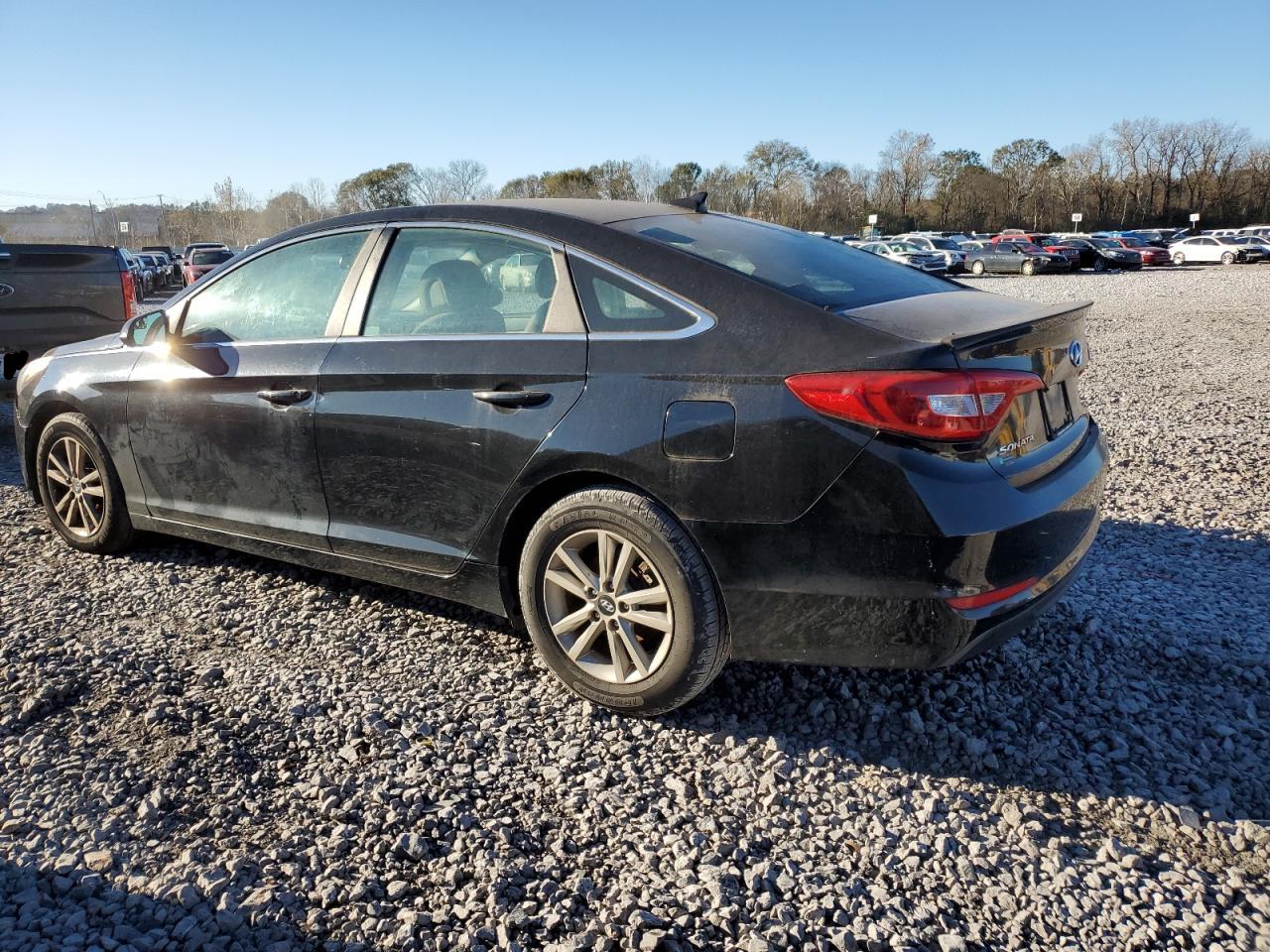 Изображение 2 2016 HYUNDAI SONATA SE 2016 с VIN 5NPE24AF8GH279527