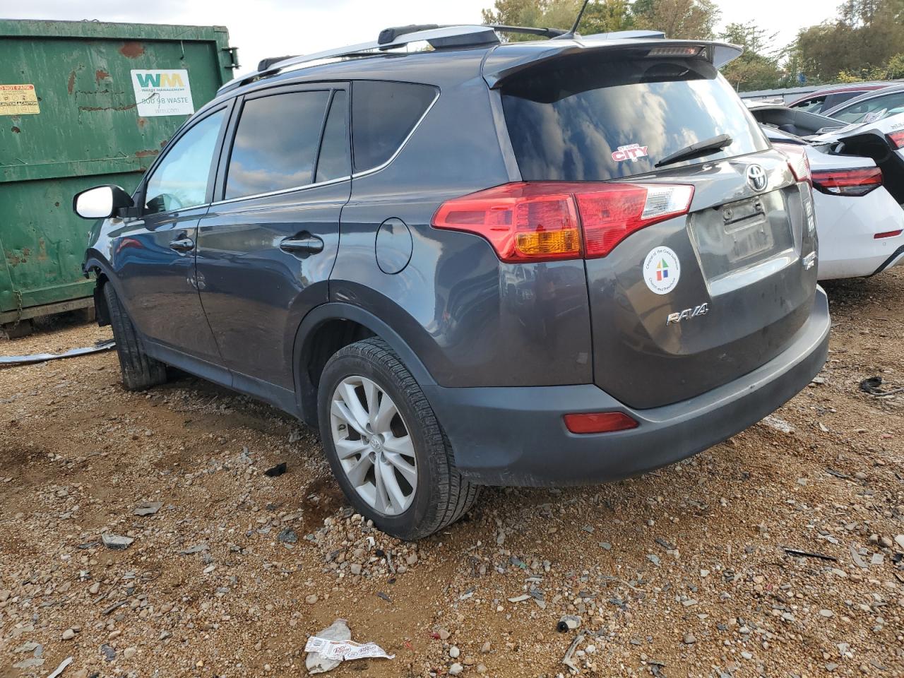 Obraz 2 z 2015 TOYOTA RAV4 LIMITED 2015 z VIN 2T3DFREV3FW401247