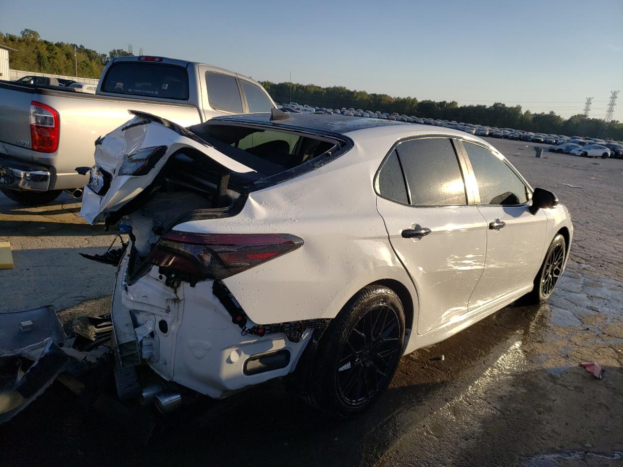 Image 3 of 2019 TOYOTA CAMRY L 2019 with VIN 4T1B11HK9KU232833