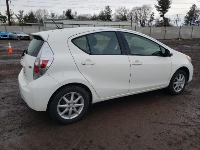 Obraz 3 z 2013 TOYOTA PRIUS C  2013 z VIN JTDKDTB31D1040884