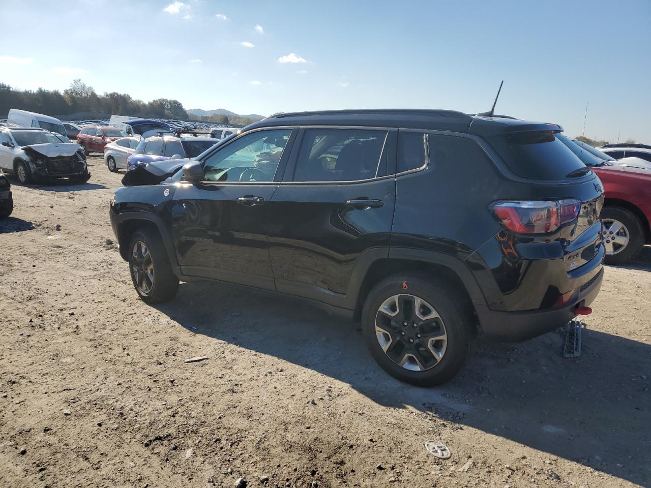 Image 2 of 2018 JEEP COMPASS TRAILHAWK 2018 with VIN 3C4NJDDB6JT442081