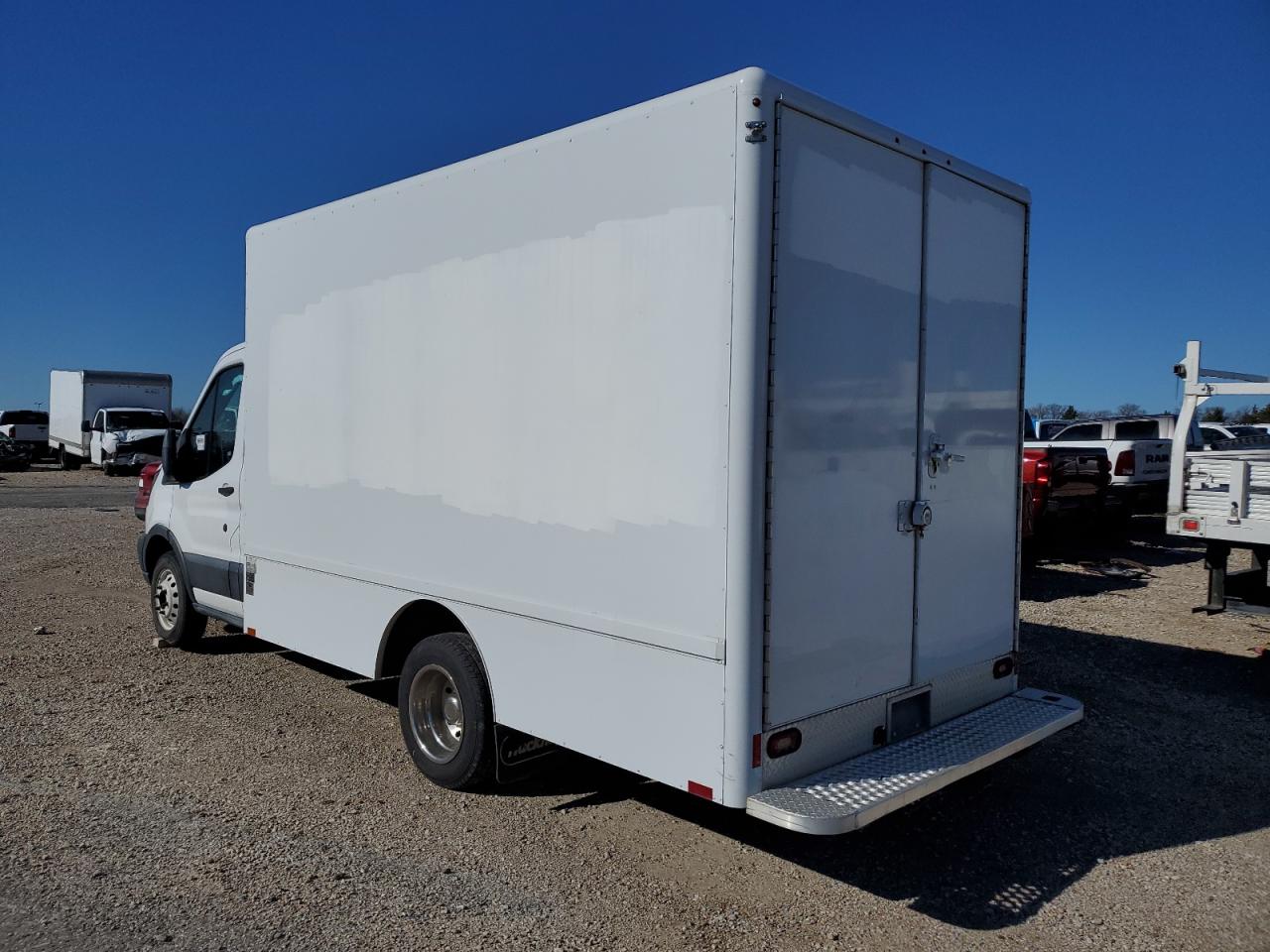 Image 2 of 2018 FORD TRANSIT T-350 HD 2018 with VIN 1FDRS6ZM5JKA16268