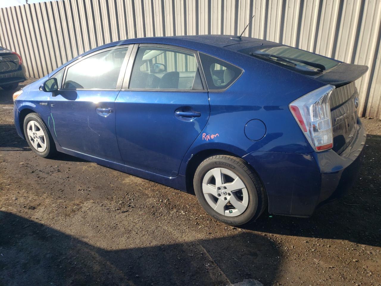 Изображение 2 2010 TOYOTA PRIUS  2010 с VIN JTDKN3DU4A0210398