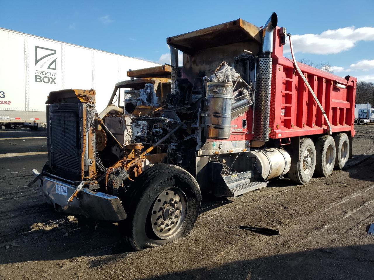Image 2 of 2008 KENWORTH CONSTRUCTION W900 2008 with VIN 1NKWX4EX78J217570