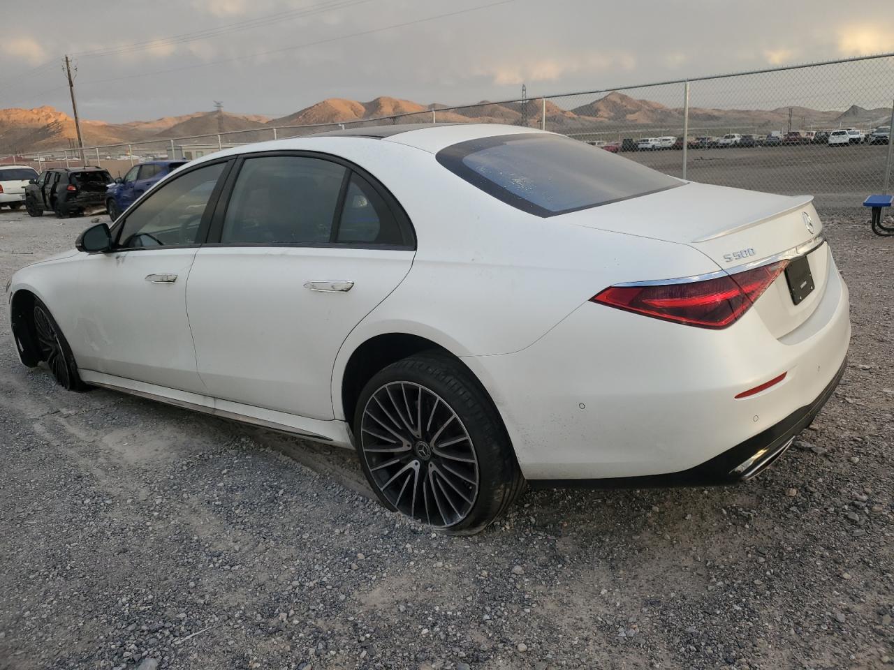 Image 2 of 2023 MERCEDES-BENZ S 500 4MATIC 2023 with VIN W1K6G6DB6PA208284