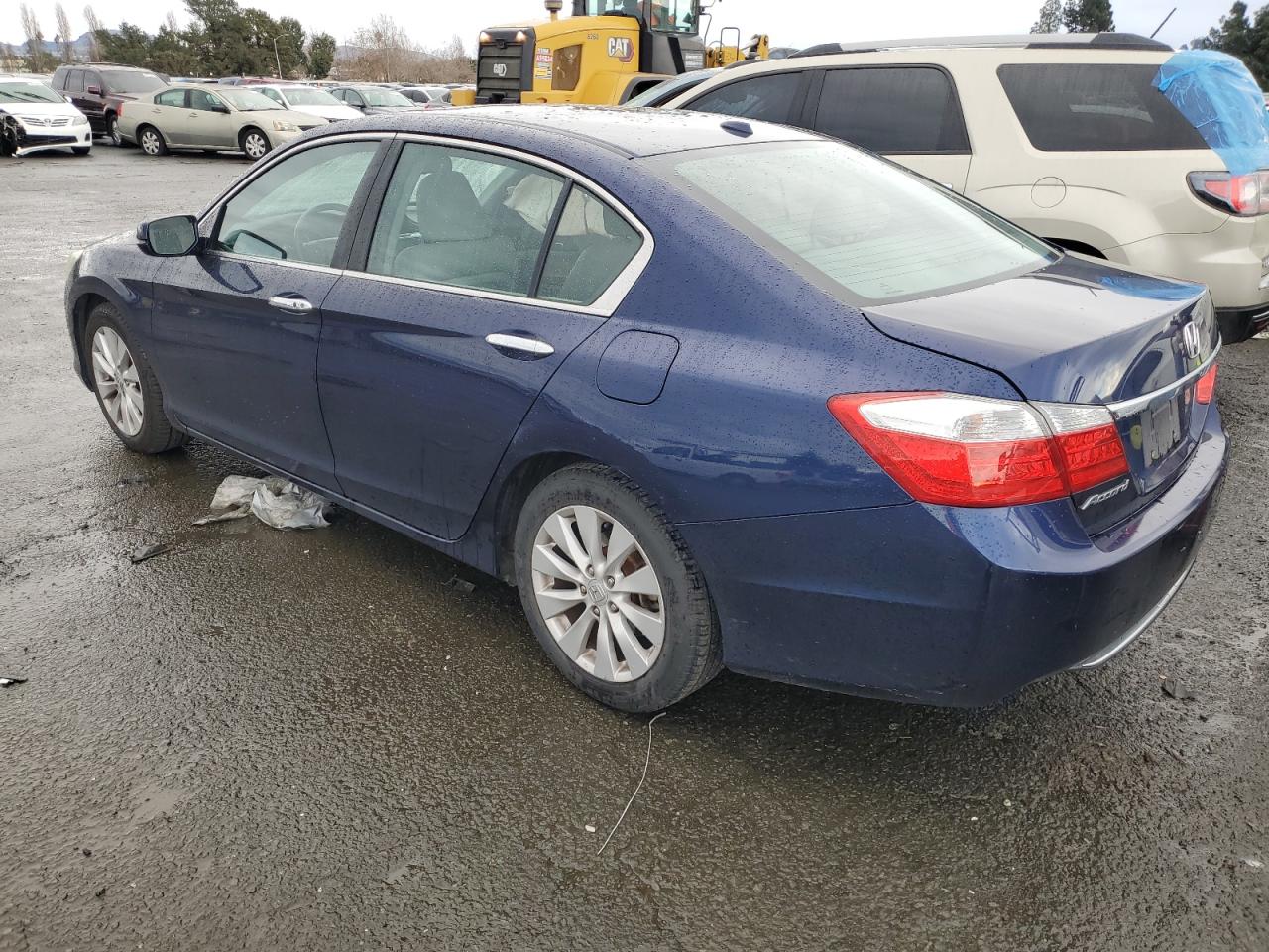 Image 2 of 2013 HONDA ACCORD EXL 2013 with VIN 1HGCR2F8XDA058159