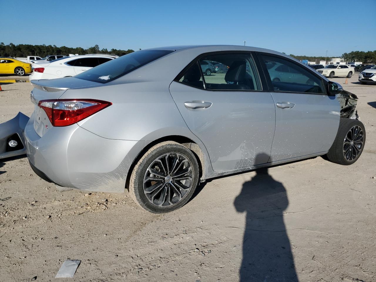Изображение 3 2015 TOYOTA COROLLA L 2015 с VIN 2T1BURHE0FC470660