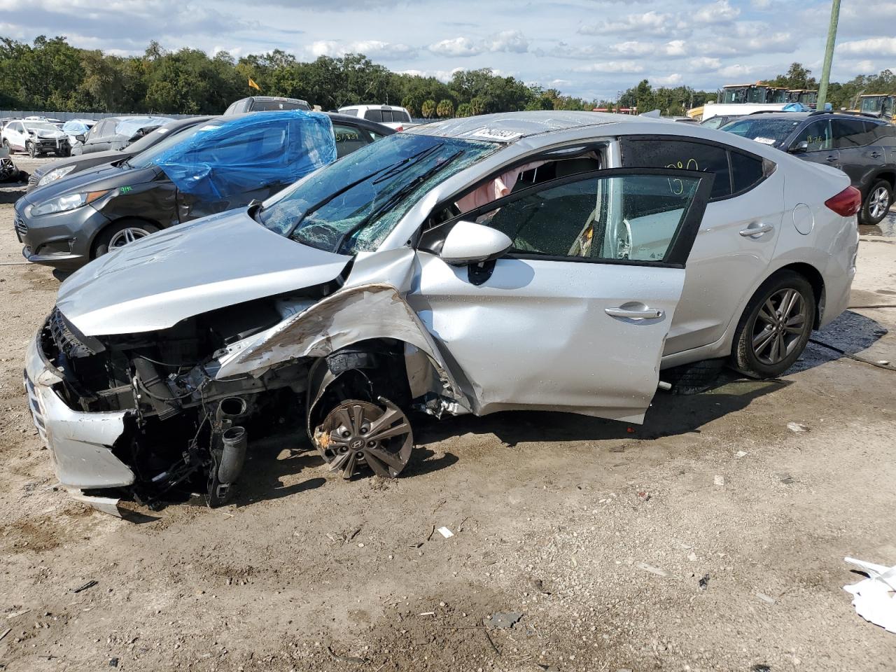 Obraz 1 z 2018 HYUNDAI ELANTRA SEL 2018 z VIN 5NPD84LF4JH217122