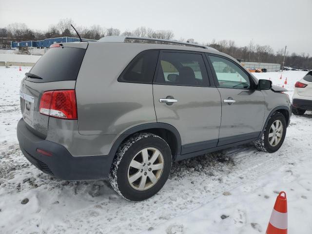 Image 3 of 2013 KIA SORENTO LX 2013 with VIN 5XYKT4A62DG354497