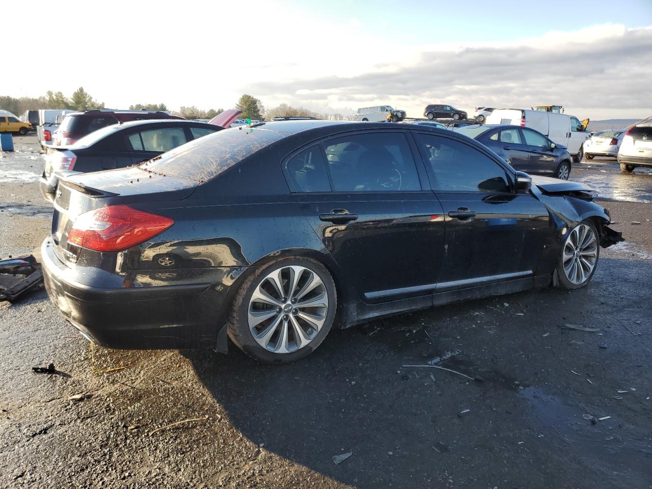 Image 3 of 2014 HYUNDAI GENESIS 5.0L 2014 with VIN KMHGC4DH6EU262422