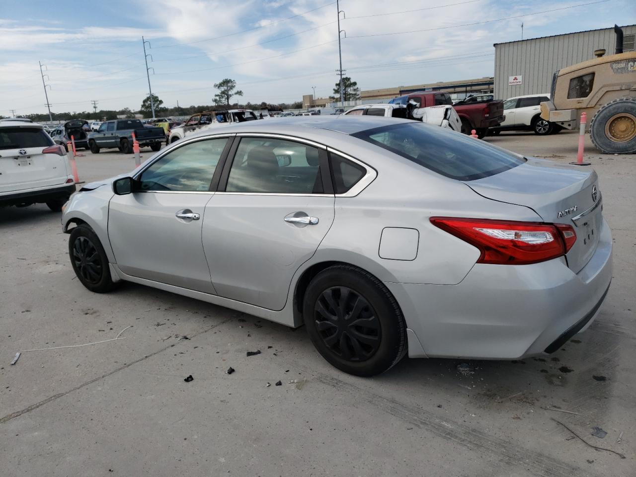 Image 2 of 2017 NISSAN ALTIMA 2.5 2017 with VIN 1N4AL3AP0HN345476