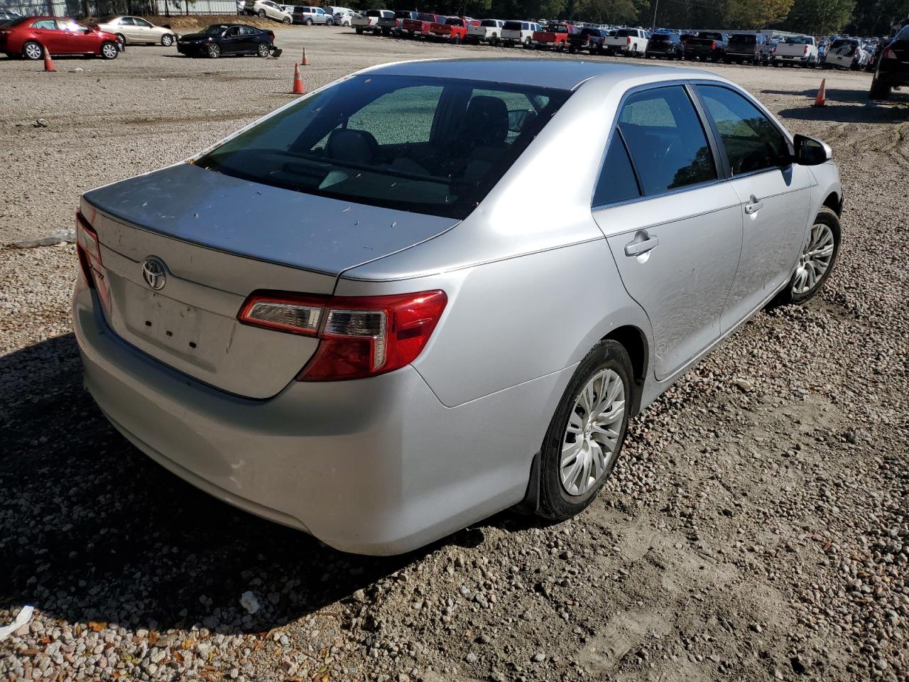 Изображение 3 2014 TOYOTA CAMRY L 2014 с VIN 4T1BF1FK3EU847886
