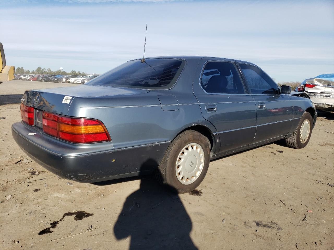 Изображение 3 1992 LEXUS LS 400 1992 с VIN JT8UF11E7N0130038
