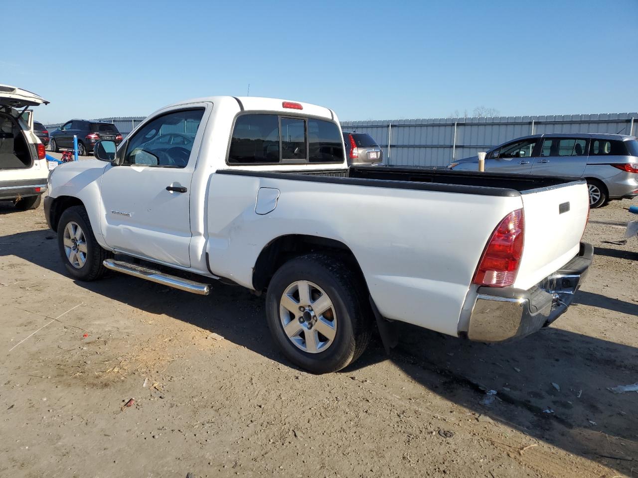 Obraz 2 z 2007 TOYOTA TACOMA  2007 z VIN 5TENX22NX7Z355340
