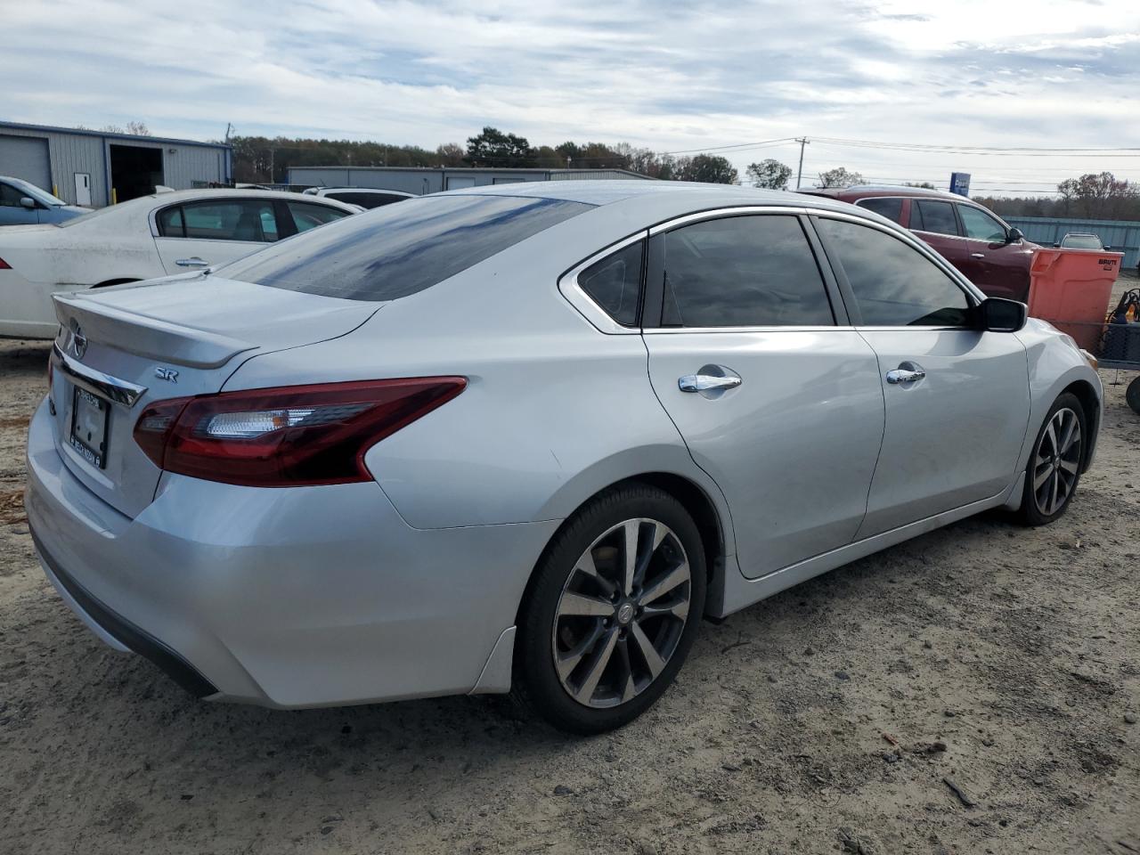Image 3 of 2017 NISSAN ALTIMA 2.5 2017 with VIN 1N4AL3APXHC273973