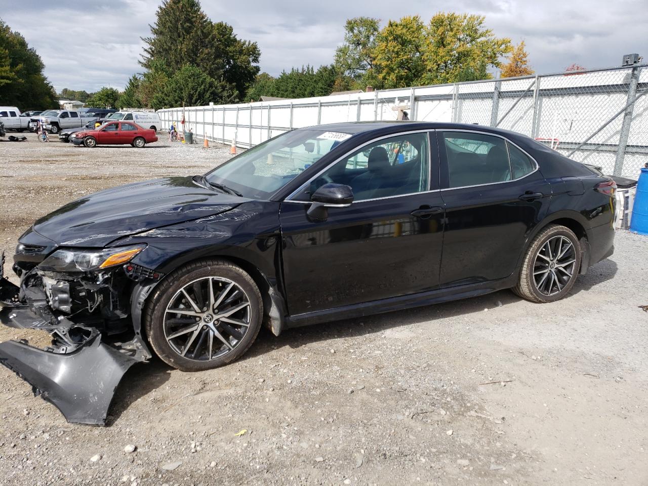 Image 1 of 2022 TOYOTA CAMRY NIGHT SHADE 2022 with VIN 4T1G31AKXNU584222