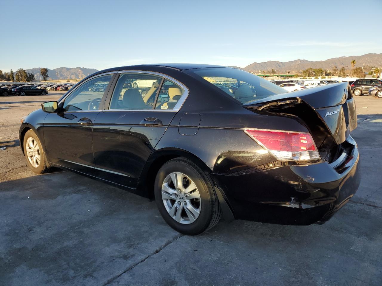 Obraz 2 z 2010 HONDA ACCORD LXP 2010 z VIN 1HGCP2F48AA084161