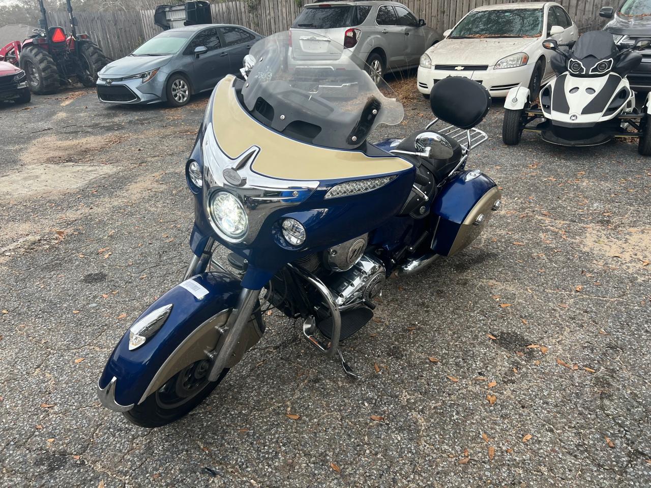Изображение 2 2019 INDIAN MOTORCYCLE CO. CHIEFTAIN CLASSIC 2019 с VIN 56KTFAAA9K3369217