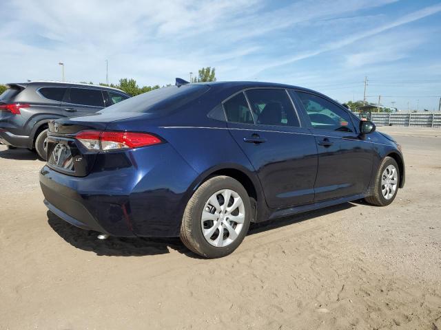 Image 3 of 2022 TOYOTA COROLLA LE 2022 with VIN 5YFEPMAE5NP300424