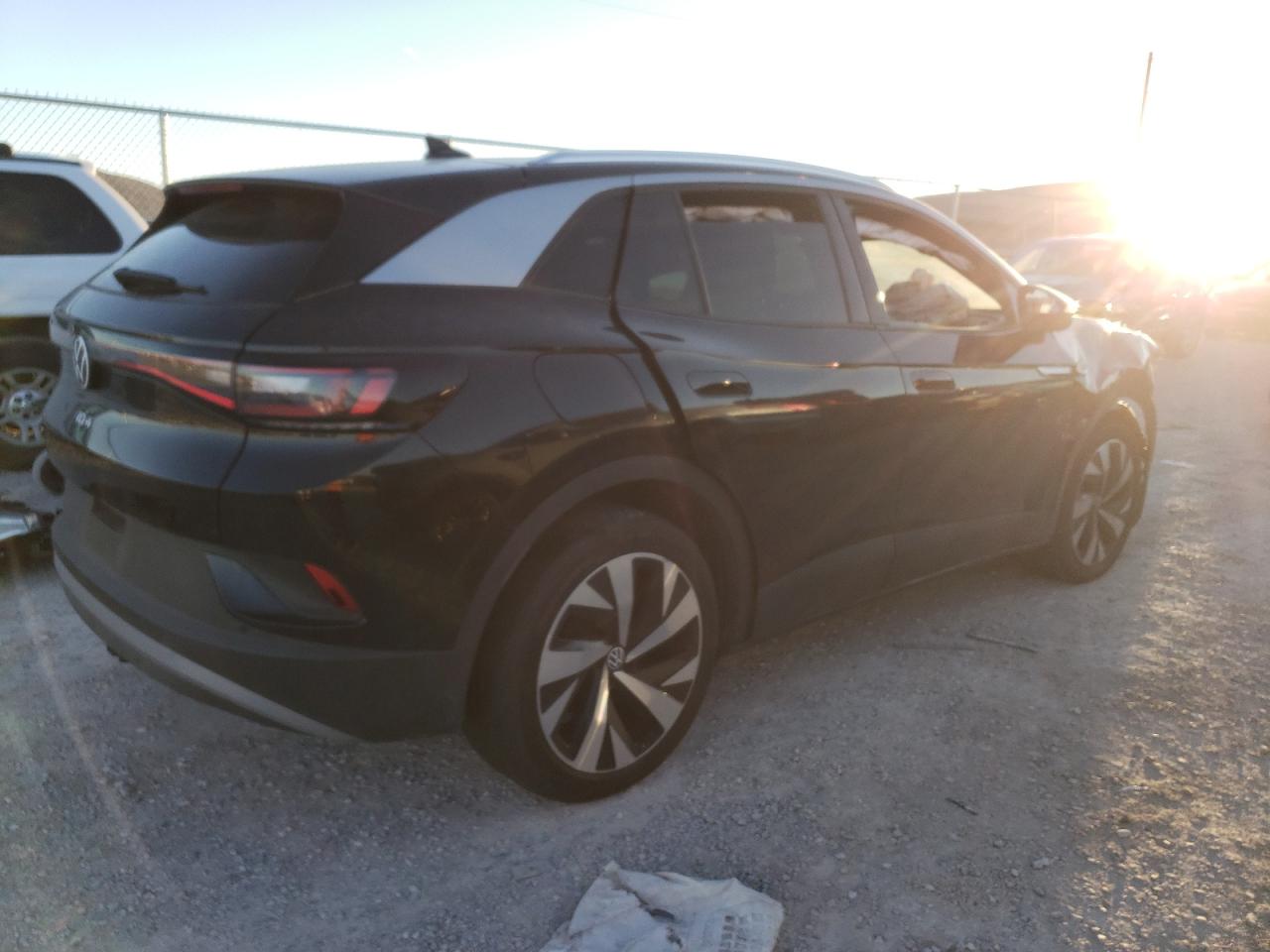 Изображение 3 2022 VOLKSWAGEN ID.4 PRO S 2022 с VIN WVGUNPE28NP051035