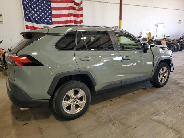Image 3 of 2020 TOYOTA RAV4 XLE 2020 with VIN JTMP1RFVXLD054602