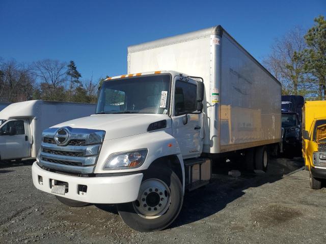 Image 2 of 2021 HINO 258/268  2021 with VIN 5PVNJ8AV5M5T50051