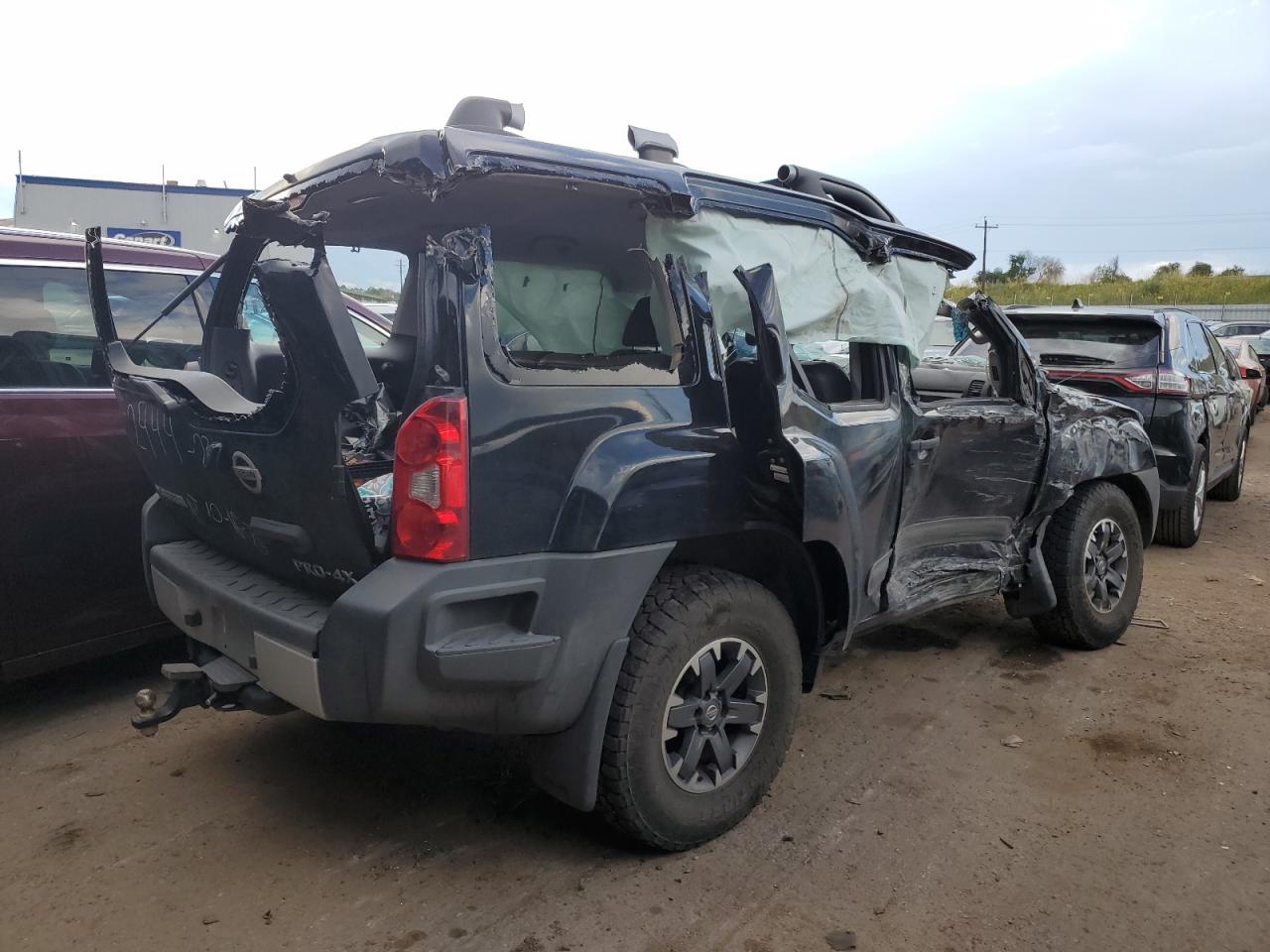 Изображение 3 2015 NISSAN XTERRA X 2015 с VIN 5N1AN0NW3FN655828