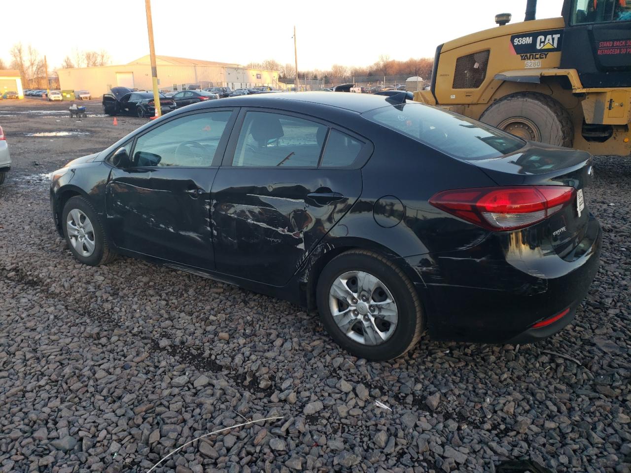 Obraz 2 z 2017 KIA FORTE LX 2017 z VIN 3KPFK4A75HE039581
