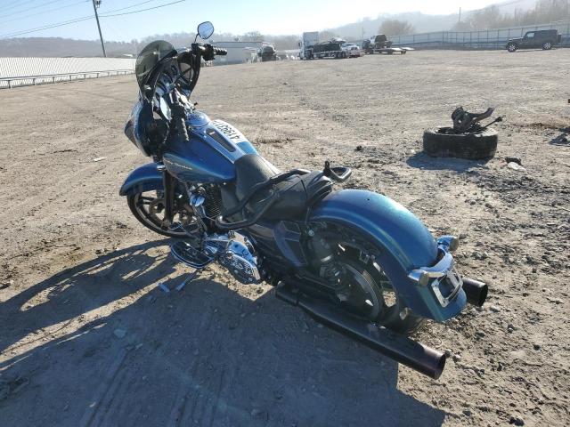 Obraz 3 z 2017 HARLEY-DAVIDSON FLHXS STREET GLIDE SPECIAL 2017 z VIN 1HD1KRC36HB611612