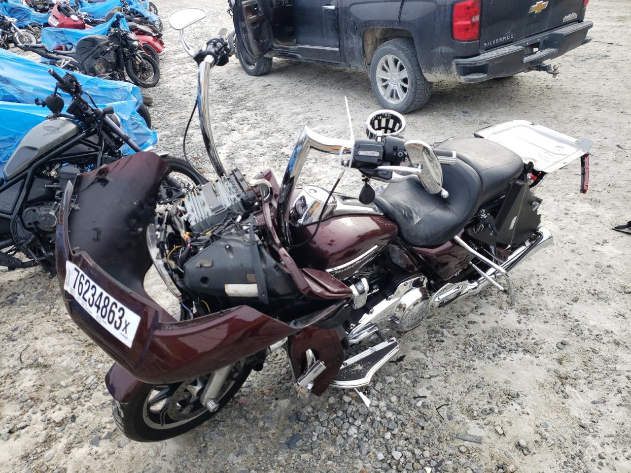 Image 2 of 2019 HARLEY-DAVIDSON FLTRU  2019 with VIN 1HD1KGF17KB659724