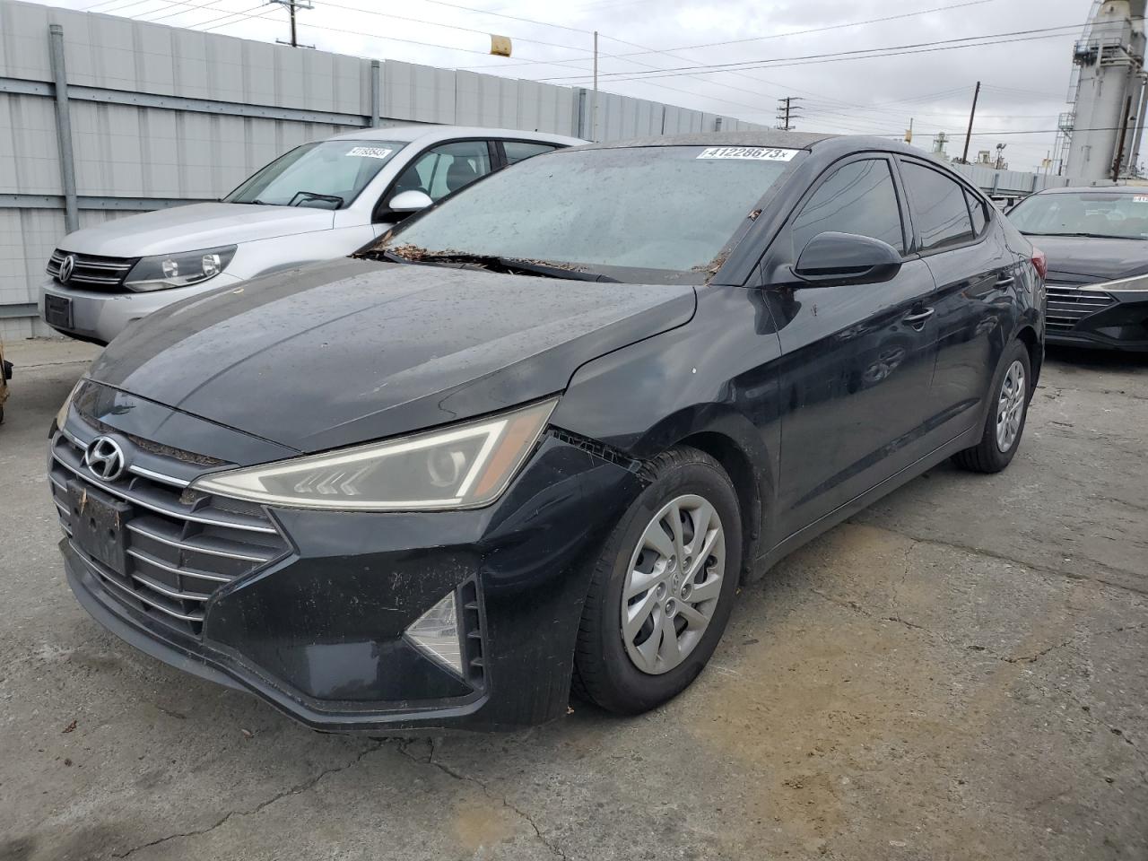Изображение 1 2020 HYUNDAI ELANTRA SE 2020 с VIN 5NPD74LF7LH502788