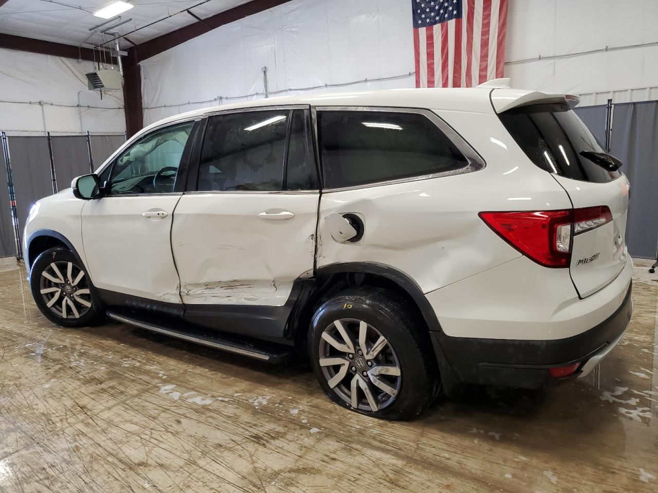 Изображение 2 2021 HONDA PILOT EXL 2021 с VIN 5FNYF5H51MB036866