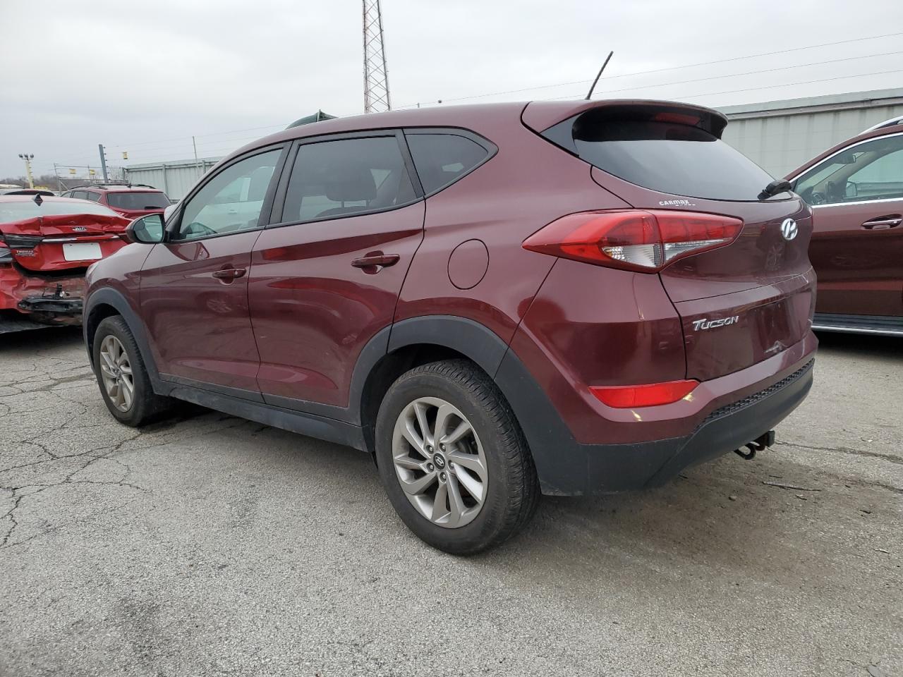 Изображение 2 2017 HYUNDAI TUCSON SE 2017 с VIN KM8J23A40HU409939
