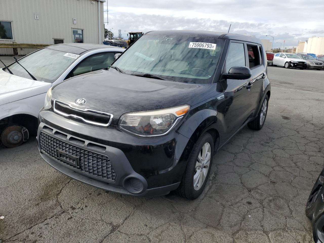 Image 1 of 2015 KIA SOUL + 2015 with VIN KNDJP3A52F7171523