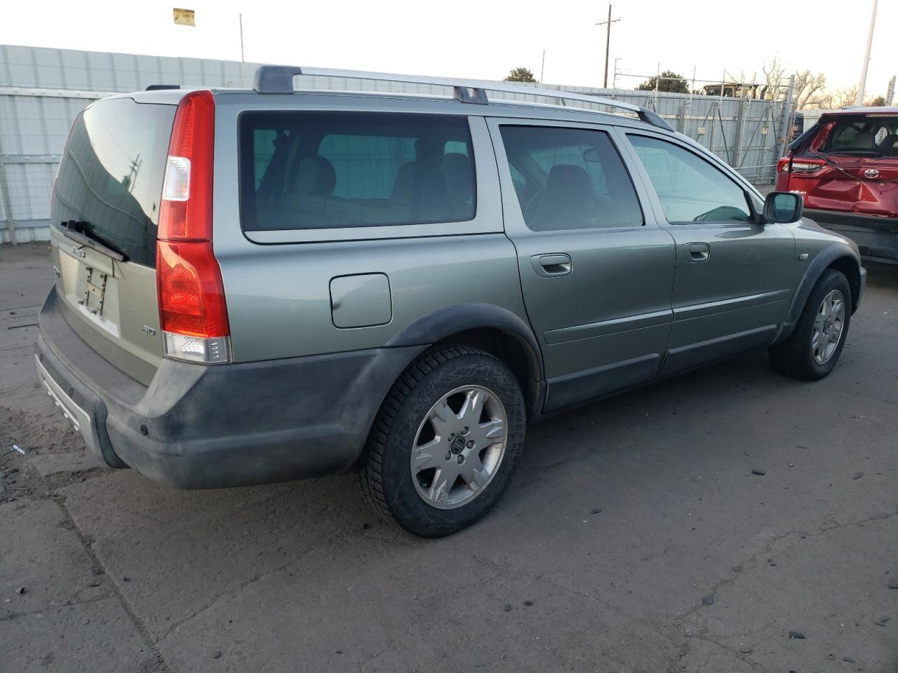 Image 3 of 2006 VOLVO XC70  2006 with VIN YV4SZ592761216816