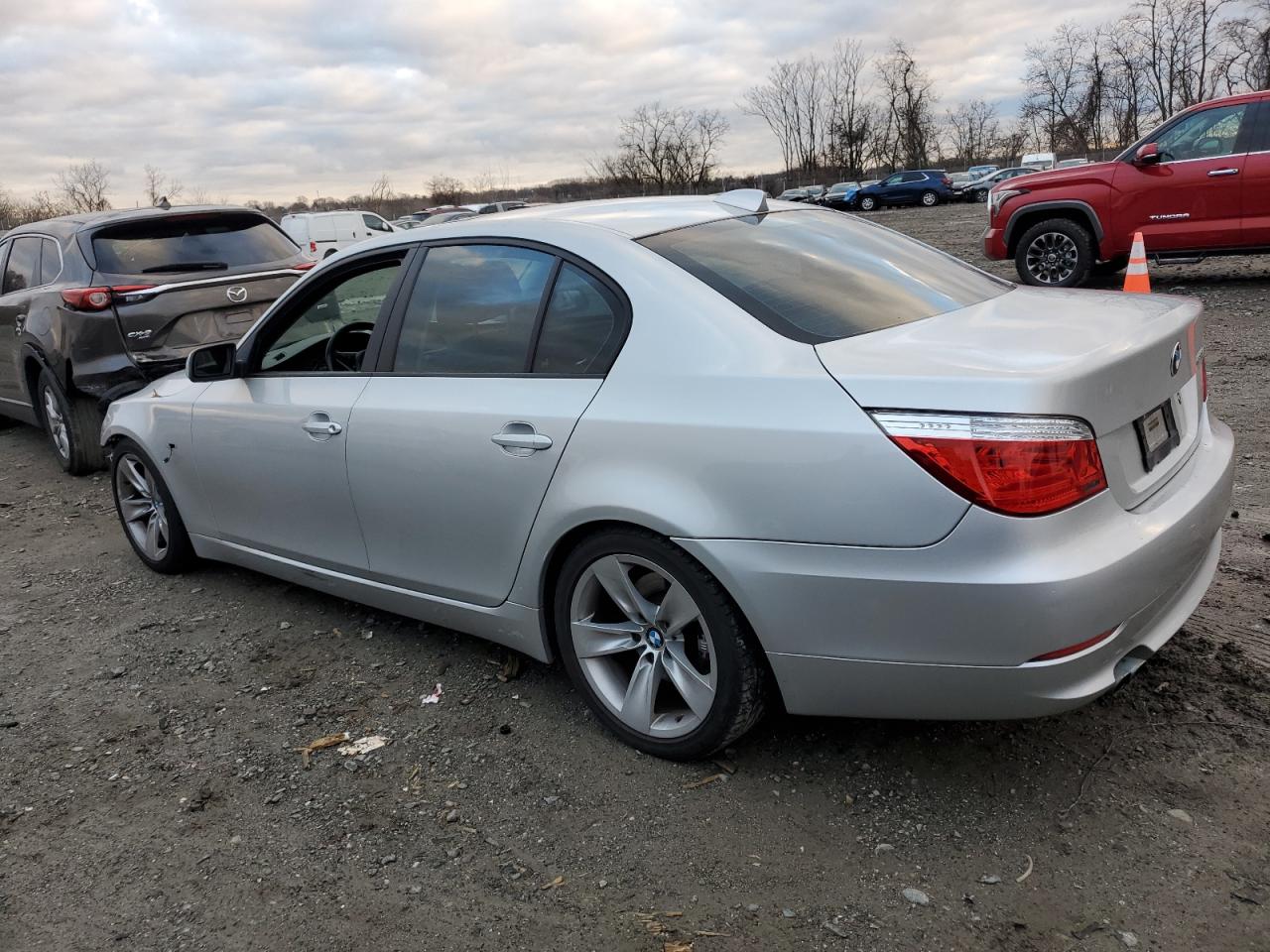 Image 2 of 2008 BMW 528 I 2008 with VIN WBANU53528C111378