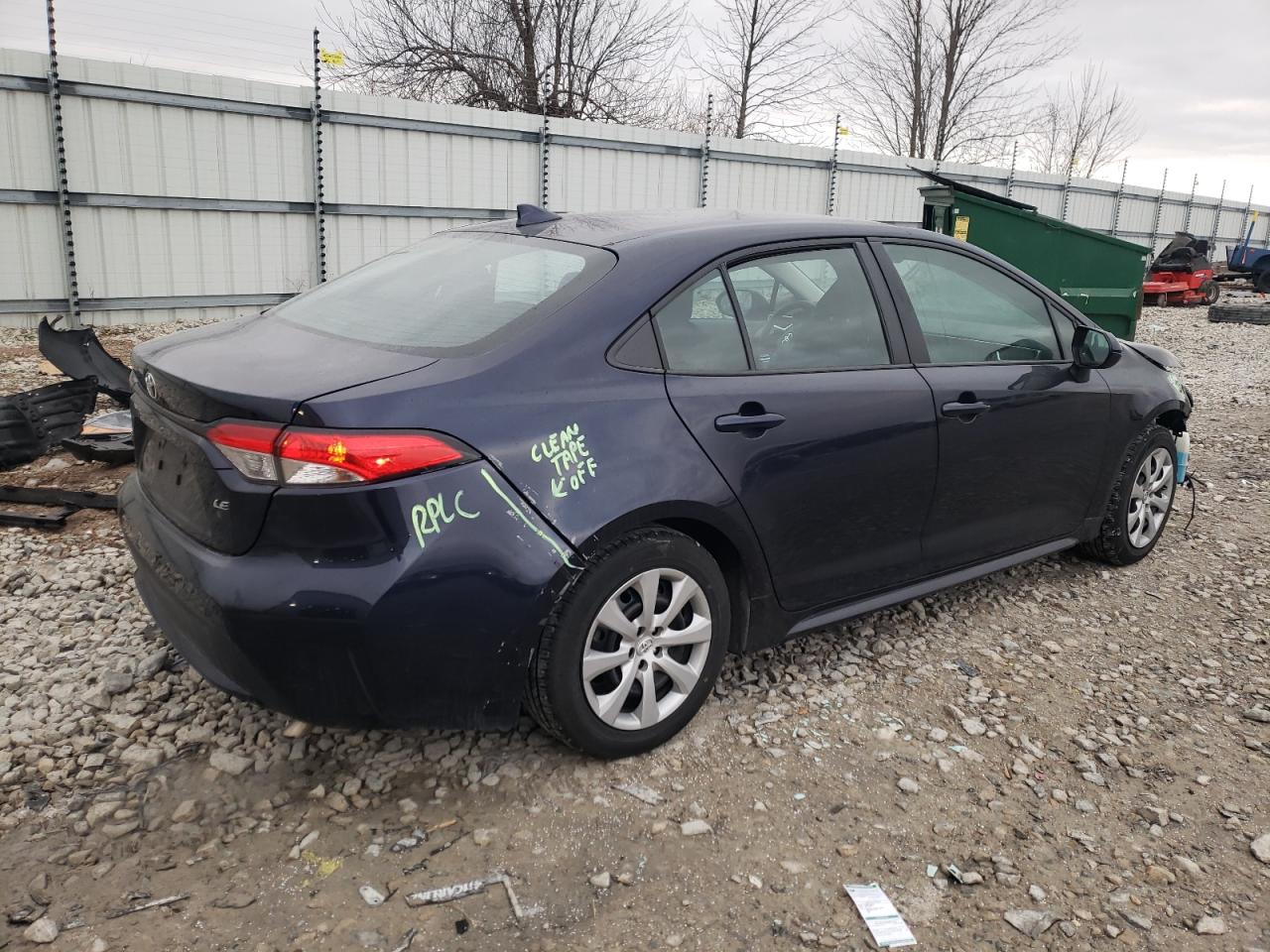 Obraz 3 z 2022 TOYOTA COROLLA LE 2022 z VIN 5YFEPMAEXNP298492