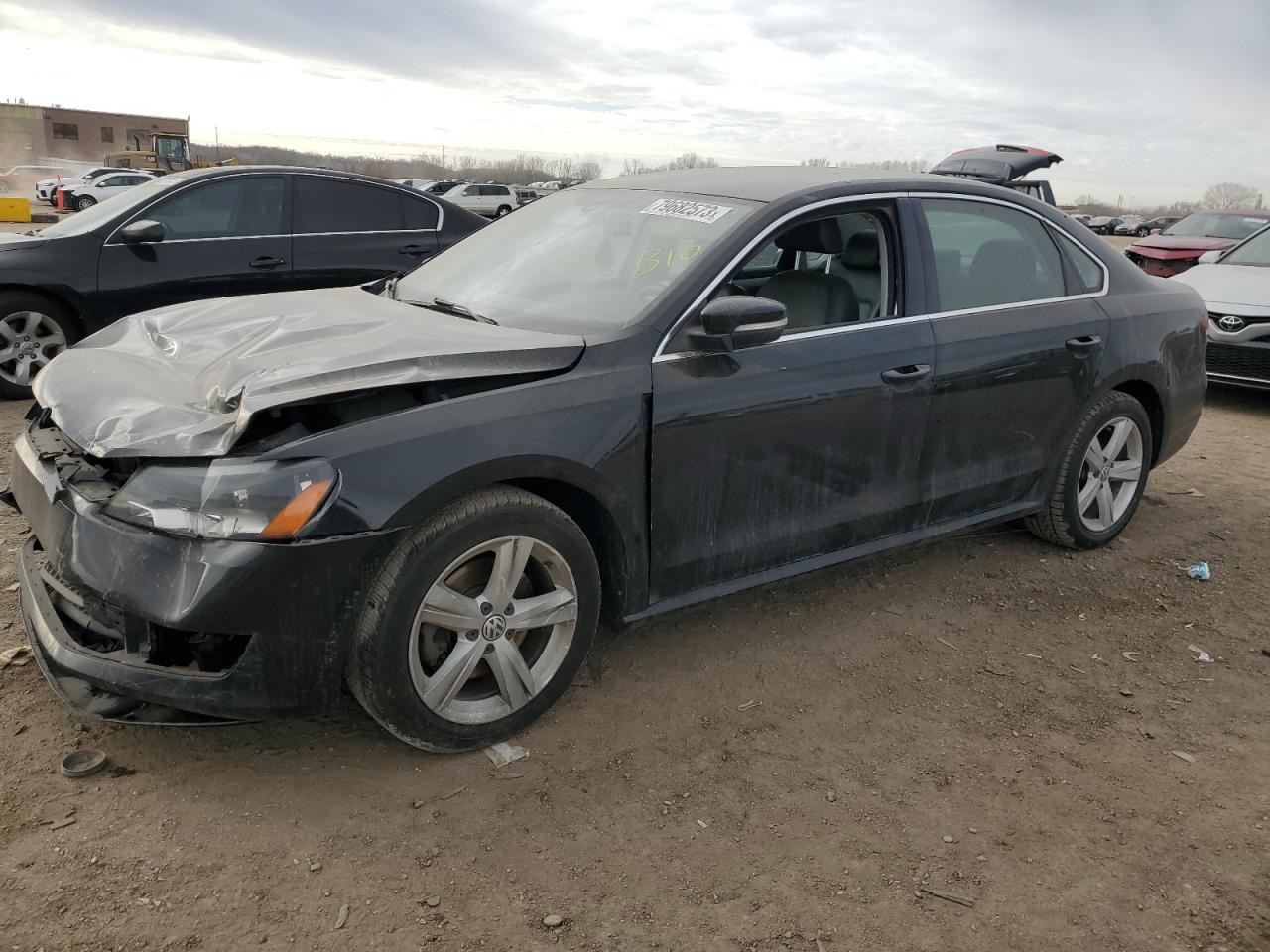 2013 VOLKSWAGEN PASSAT SE 2013 image