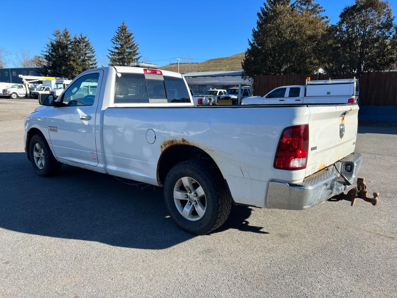 Изображение 3 2013 RAM 1500 SLT 2013 с VIN 3C6JR6EP5DG531657