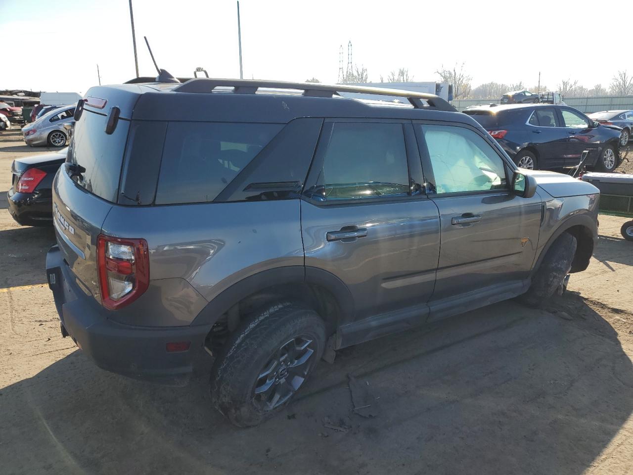 Image 3 of 2021 FORD BRONCO SPORT BADLANDS 2021 with VIN 3FMCR9D91MRA00977