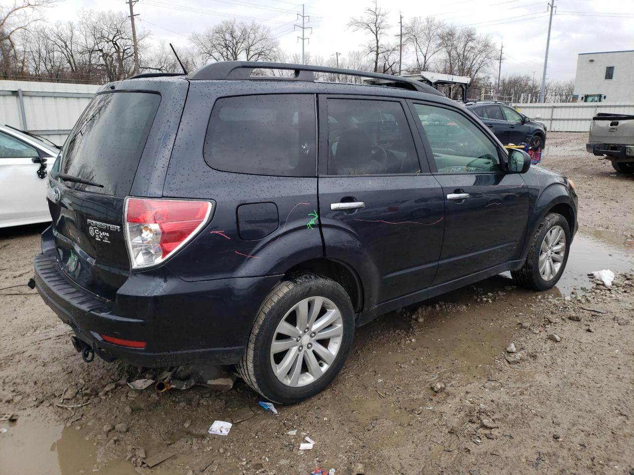 Image 3 of 2011 SUBARU FORESTER 2.5X PREMIUM 2011 with VIN JF2SHBDC1BH707423