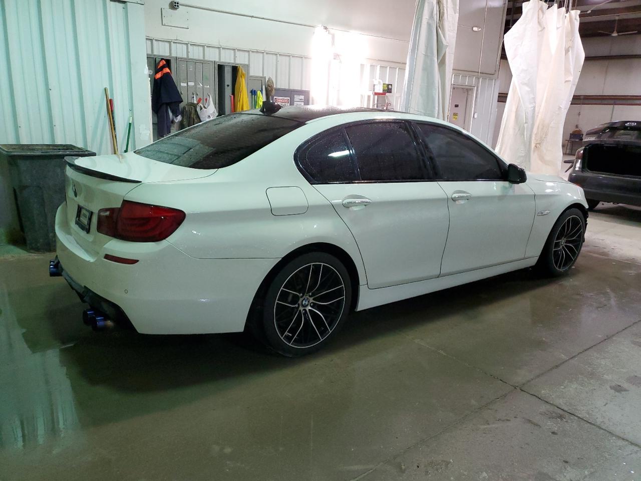 Obraz 3 z 2011 BMW 535 I 2011 z VIN WBAFR7C51BC267341
