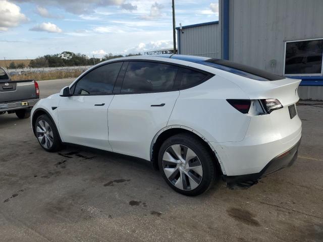 Изображение 2 2022 TESLA MODEL Y  2022 с VIN 7SAYGAEE5NF547463