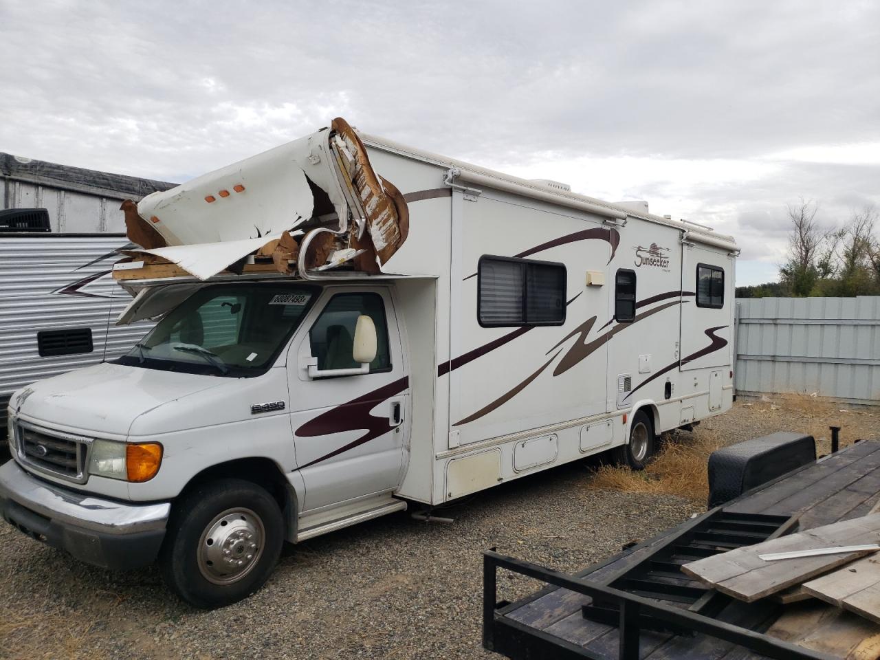 Изображение 2 2006 FORD ECONOLINE E450 SUPER DUTY CUTAWAY VAN 2006 с VIN 1FDXE45S26DA81405