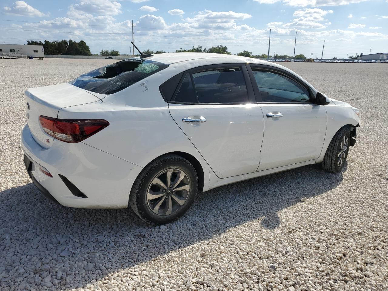 Изображение 3 2021 KIA RIO LX 2021 с VIN 3KPA24AD6ME375461