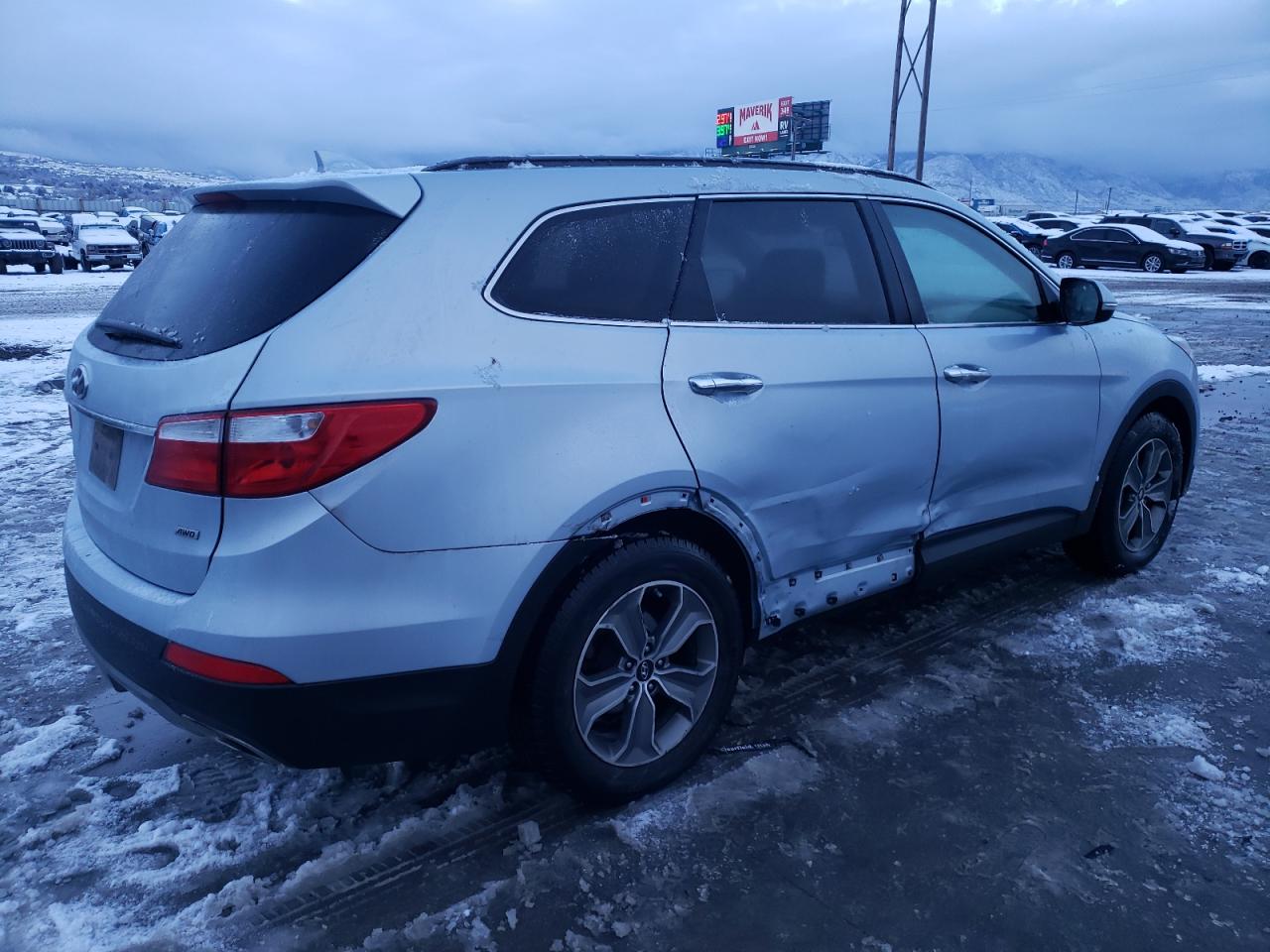 Image 3 of 2013 HYUNDAI SANTA FE GLS 2013 with VIN KM8SNDHF9DU024768