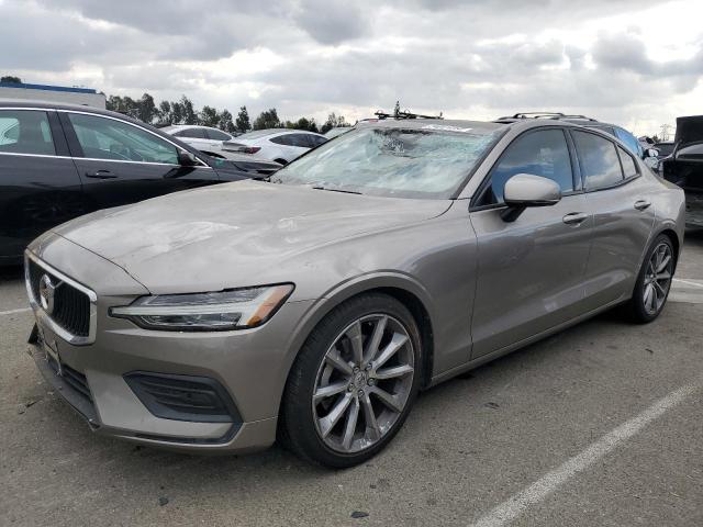 Изображение 1 2019 VOLVO S60 T5 MOMENTUM 2019 с VIN 7JR102FK5KG012133