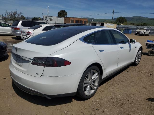 Obraz 3 z 2013 TESLA MODEL S  2013 z VIN 5YJSA1AG9DFP08259